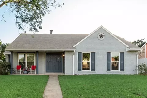 316 Matterhorn St, Cedar Hill, TX 75104