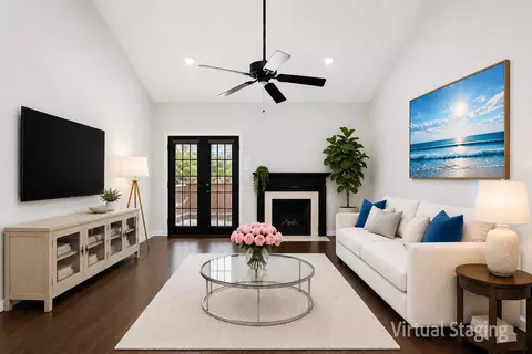 8601 Park Ln #737, Dallas, TX 75231