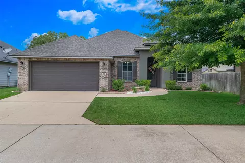 208 Riverbrooke Dr, Shreveport, LA 71115