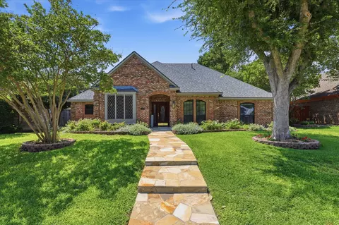 3400 Steven Dr, Plano, TX 75023