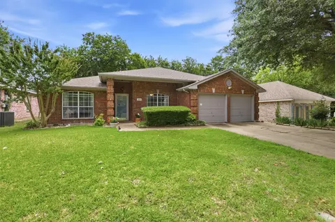 3209 Kingsbury Dr, Mckinney, TX 75069