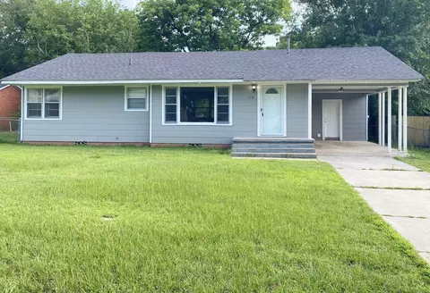 118 Hickory, Pittsburg, TX 75686