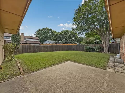 Exterior - 1908 Clemson Dr, Richardson, TX 75081 photo 4 of 5