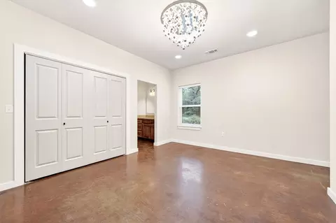 Bedroom - 13050 County Road 4016, Kemp, TX 75143 photo 4 of 4