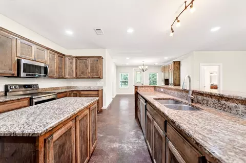 Entry Way - 13050 County Road 4016, Kemp, TX 75143 photo 1 of 1