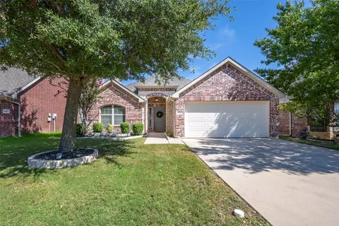4521 Lakeside Hollow St, Roanoke, TX 76262