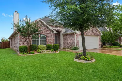 4521 Lakeside Hollow St, Roanoke, TX 76262