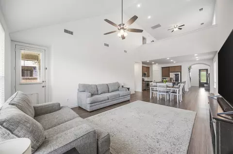 1508 Shire Dr, Aubrey, TX 76227