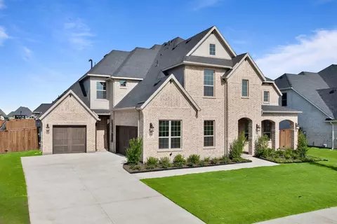 257 Basketflower Dr, Waxahachie, TX 75165