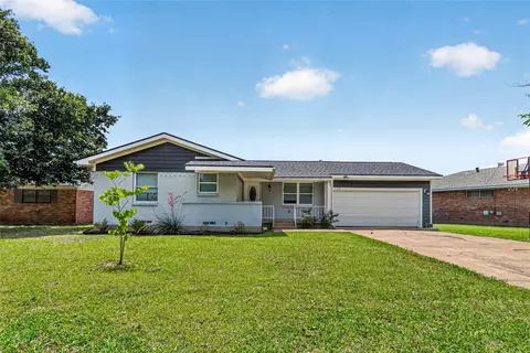 309 Mulberry St, Ferris, TX 75125