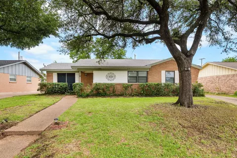 6300 Landmark Dr, Waco, TX 76710