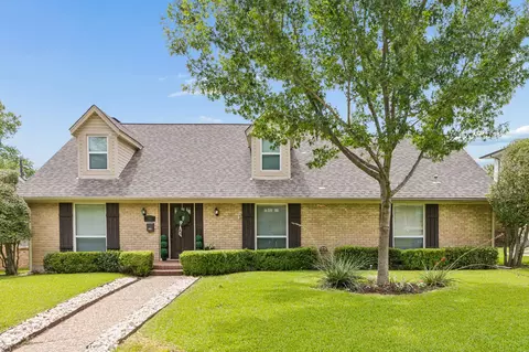 7012 Wakefield St, Dallas, TX 75231
