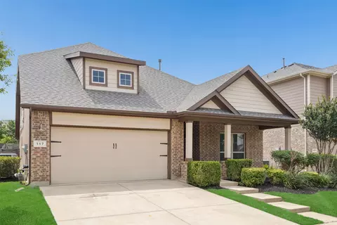 Exterior - 117 Cole Ct, Argyle, TX 76226 photo 2 of 10