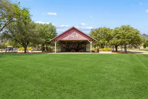 Exterior - 117 Cole Ct, Argyle, TX 76226 photo 9 of 10