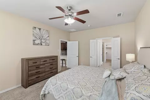 Bedroom - 117 Cole Ct, Argyle, TX 76226 photo 2 of 5