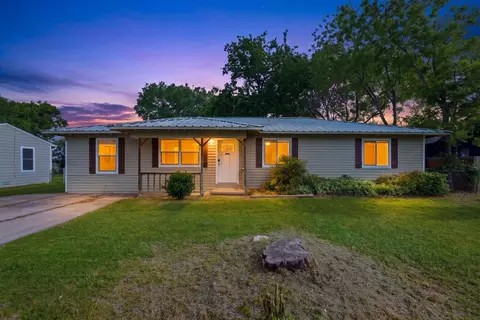 2613 Horne Cir, Caddo Mills, TX 75135