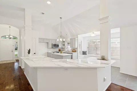 10812 Wild Oak Dr, Frisco, TX 75035