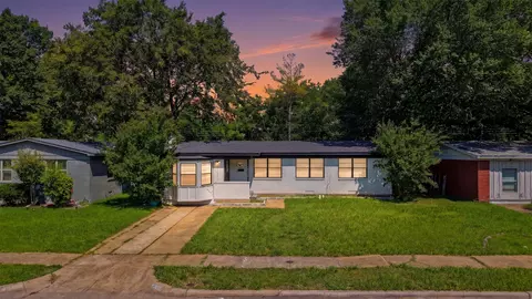 10915 Cotillion Dr, Dallas, TX 75228