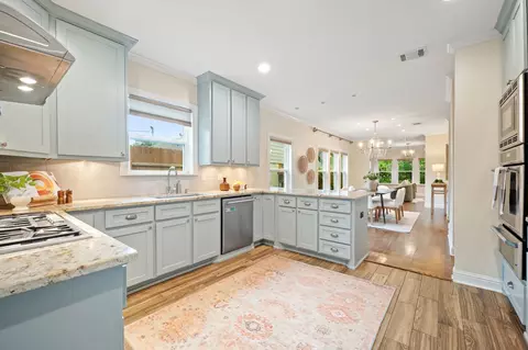 1119 N Winnetka Ave, Dallas, TX 75208