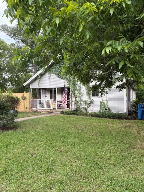 501 W Roosevelt Ave, Whitney, TX 76692