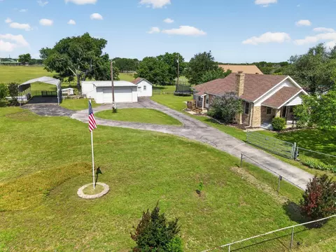 1808 Silver Creek Azle Rd, Azle, TX 76020