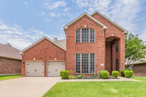 5509 Mt Mckinley Rd, Fort Worth, TX 76137