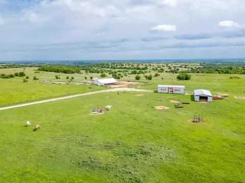 5660 Upper Denton Rd, Weatherford, TX 76085