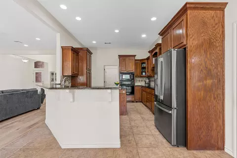 Kitchen - 5612 Plantation Dr, Waco, TX 76708 photo 1 of 4