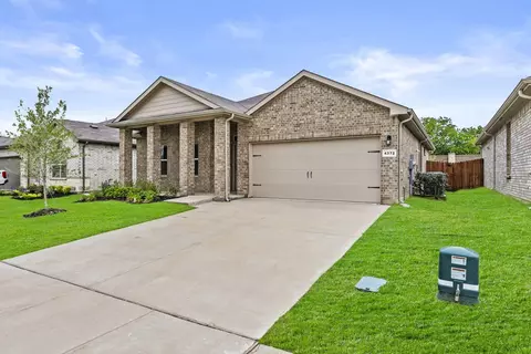 4372 Mill Stream Ln, Crowley, TX 76036