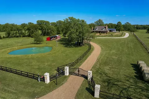 669 Vz County Road 2316, Canton, TX 75103