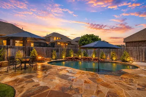 9713 Bowman Dr, Fort Worth, TX 76244