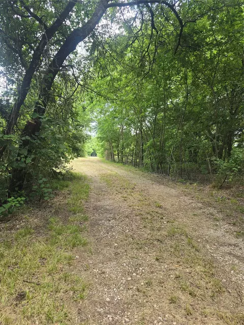 2225 County Road 700, Farmersville, TX 75442