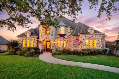 808 Timberline Ct, Keller, TX 76248