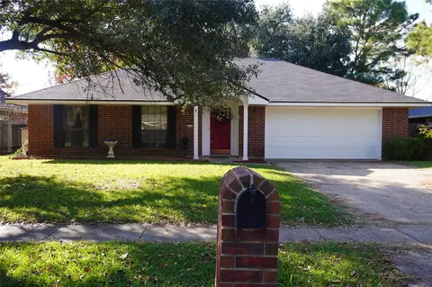1612 Gentilly Dr, Shreveport, LA 71105