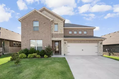 528 Retama Dr, Fort Worth, TX 76108