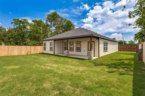 Other - 901 E Devitt St, Fort Worth, TX 76110 photo 7 of 7