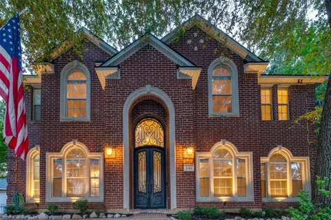 3145 Joyce Ct, Grapevine, TX 76051