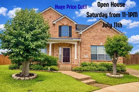 8300 Charleston St, Irving, TX 75063