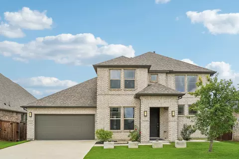 10120 Lakemont Dr, Fort Worth, TX 76131