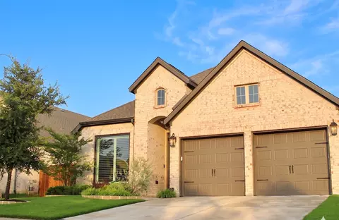 215 Buffalo Blvd, Rhome, TX 76078