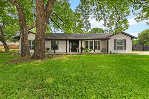 5100 Murphy Rd, Sachse, TX 75048