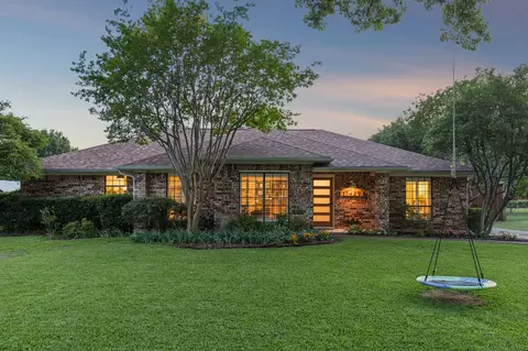 17429 Marianne Cir, Dallas, TX 75252