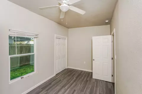 Bedroom - 2402 Summer Ave, Waco, TX 76708 photo 4 of 4