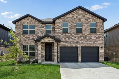 8000 Gangway Dr, Fort Worth, TX 76179