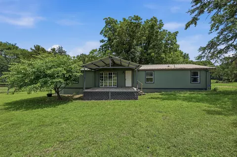 150 Gilbreath Rd, Sadler, TX 76264