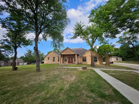 234 E Fork Rd, Sunnyvale, TX 75182