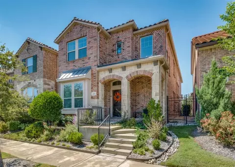 6631 Deleon St, Irving, TX 75039