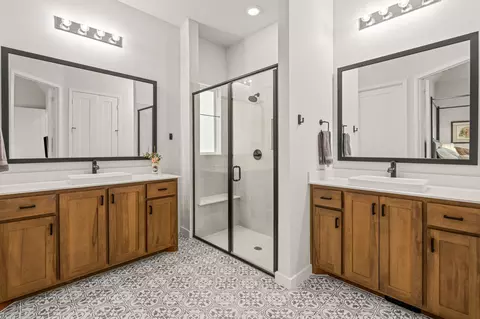 Bath - 3524 E Cheney Ave, Celina, TX 75009 photo 1 of 4