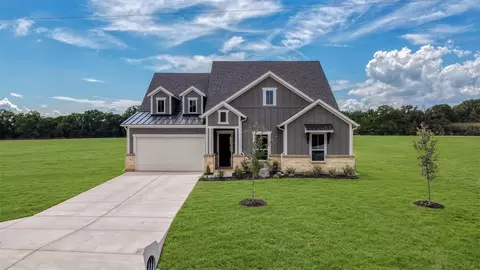 1040 Salvation Dr, Weatherford, TX 76088
