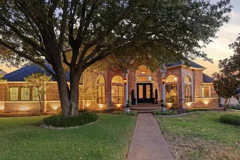 1919 Kings Pass, Heath, TX 75032